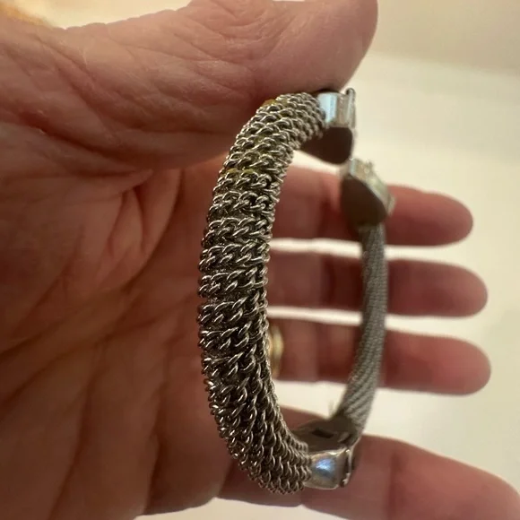 Vintage Silver Tone Woven Mesh Bypass Cuff Bracelet | Black Teardrop Stones - Picture 7 of 8
